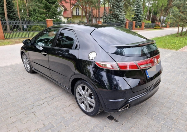 Honda Civic cena 22900 przebieg: 250000, rok produkcji 2009 z Głogów Małopolski małe 191